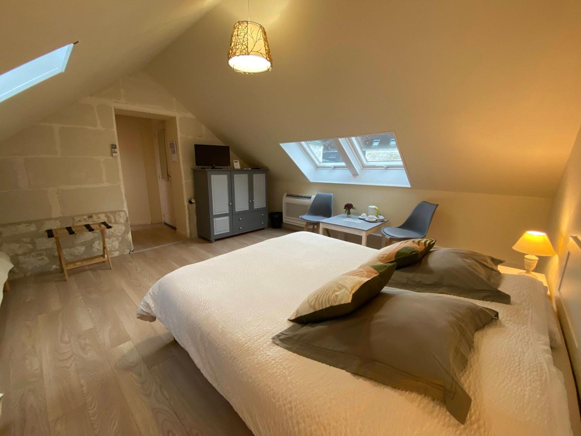 Les Mariniers Chambres D'Hotes -Guest House - Bain Nordique En Option Mareuil-sur-Cher Exterior foto